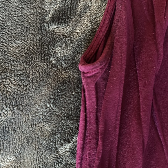 Ann Taylor Loft tank - Beautiful berry purple - Picture 3 of 5